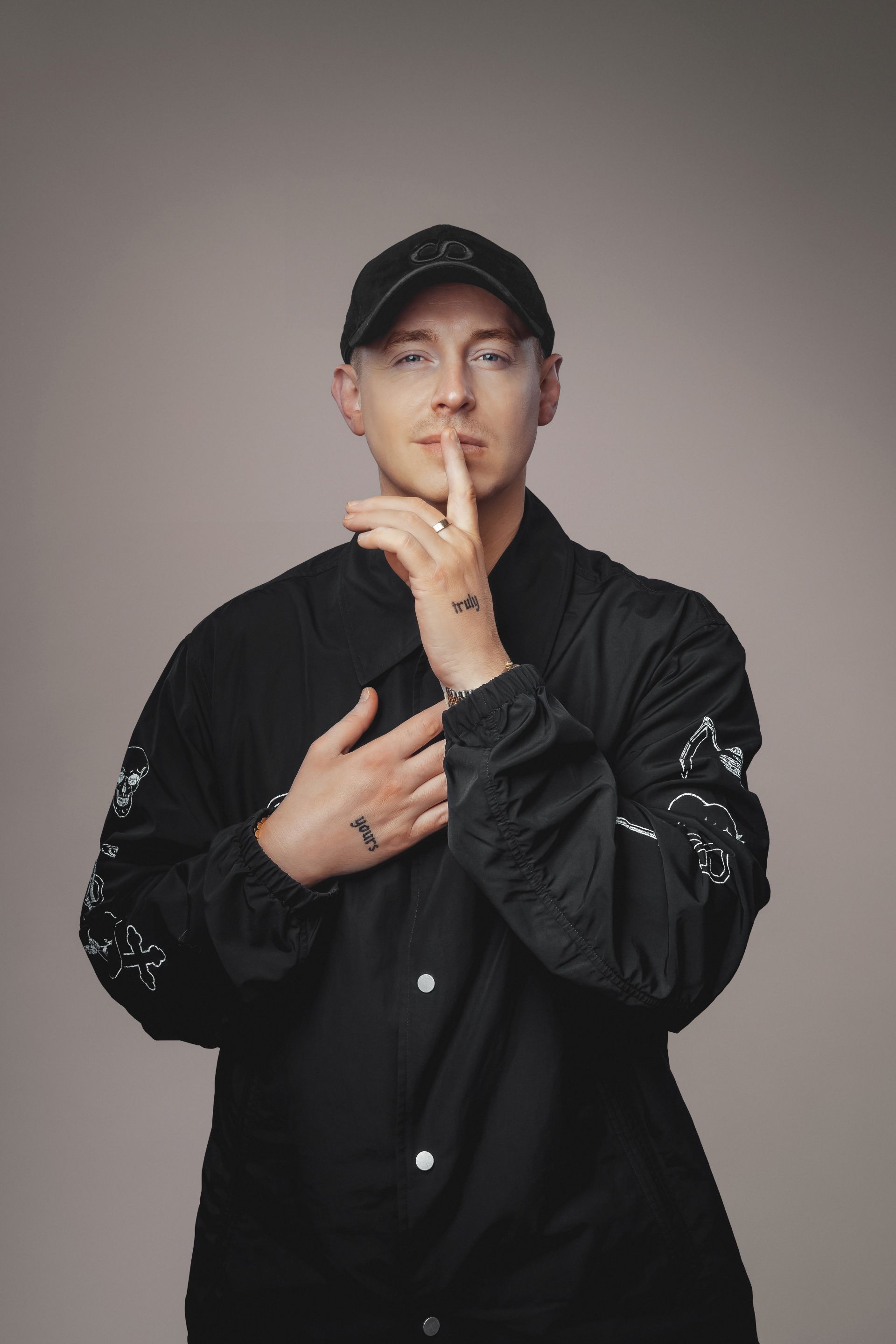 Coone new official picture